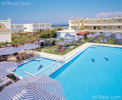 Meni Beach Hotel 